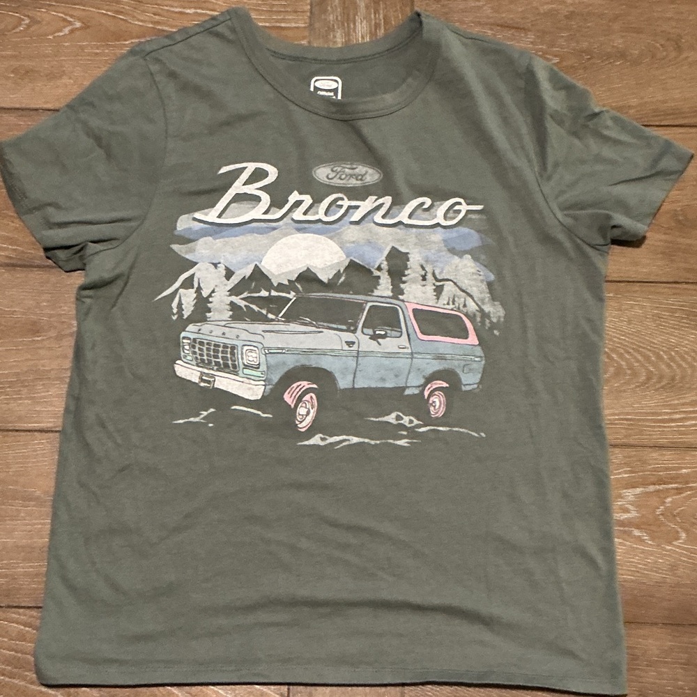 Ford Olive Bronco Graphic Tee sz M